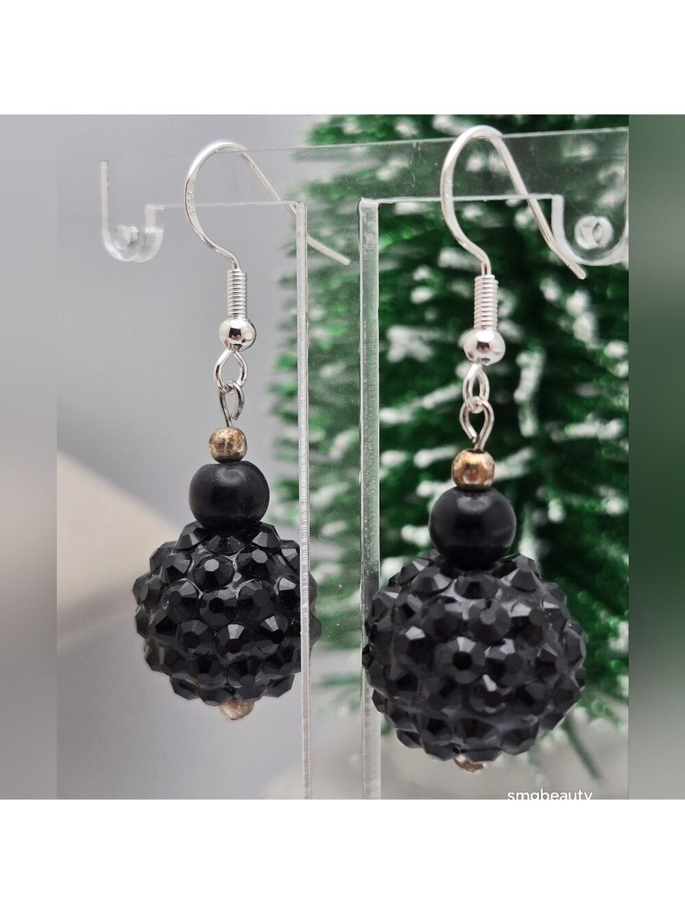 ✨2/$10✨ Handmade Black Sparkle Bead Ball Earrings